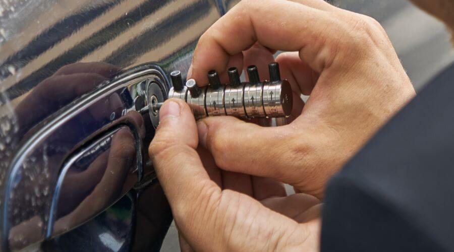 Professional residential roofers in Osage City, KS